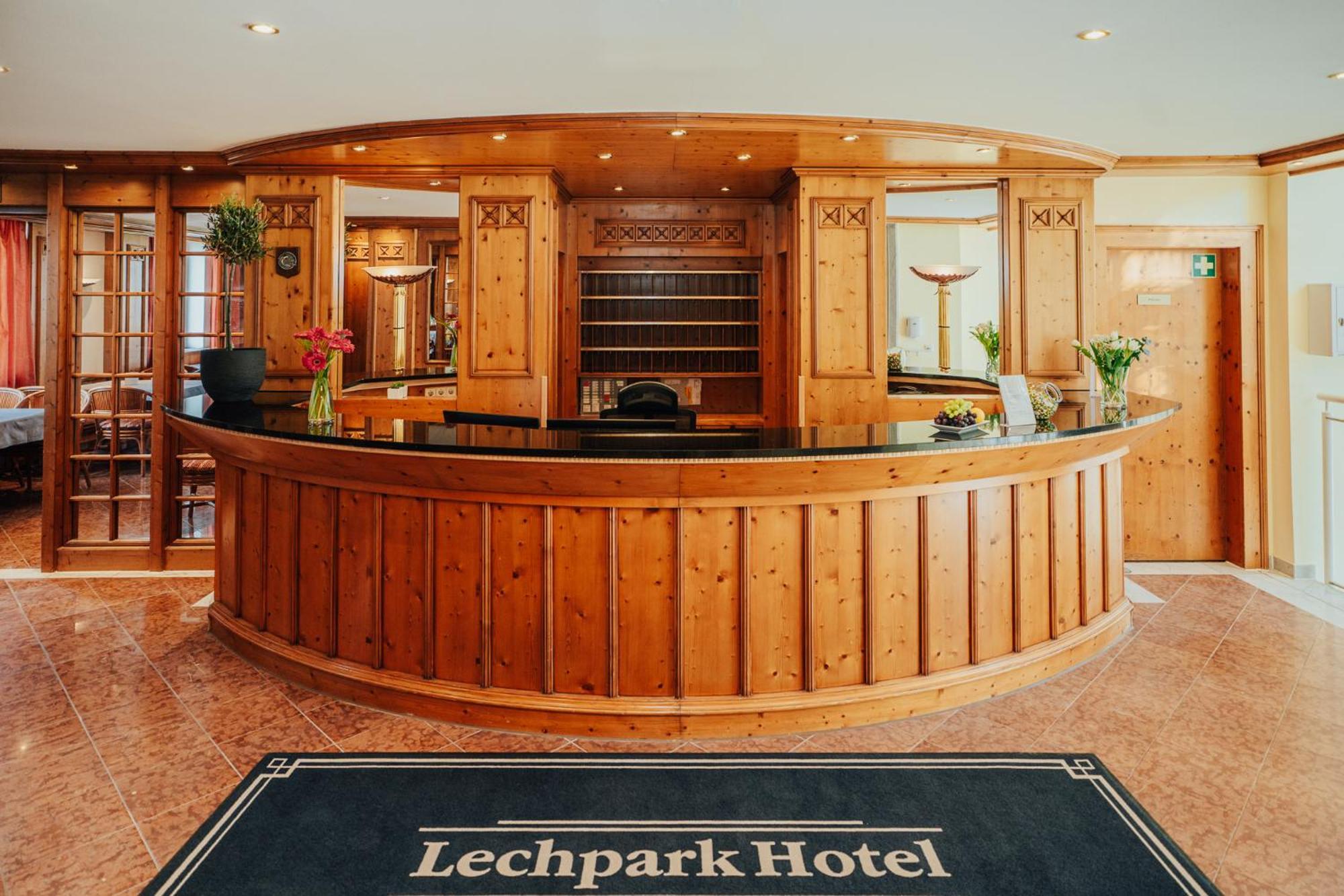 Lechpark Hotel Untermeitingen Exterior foto